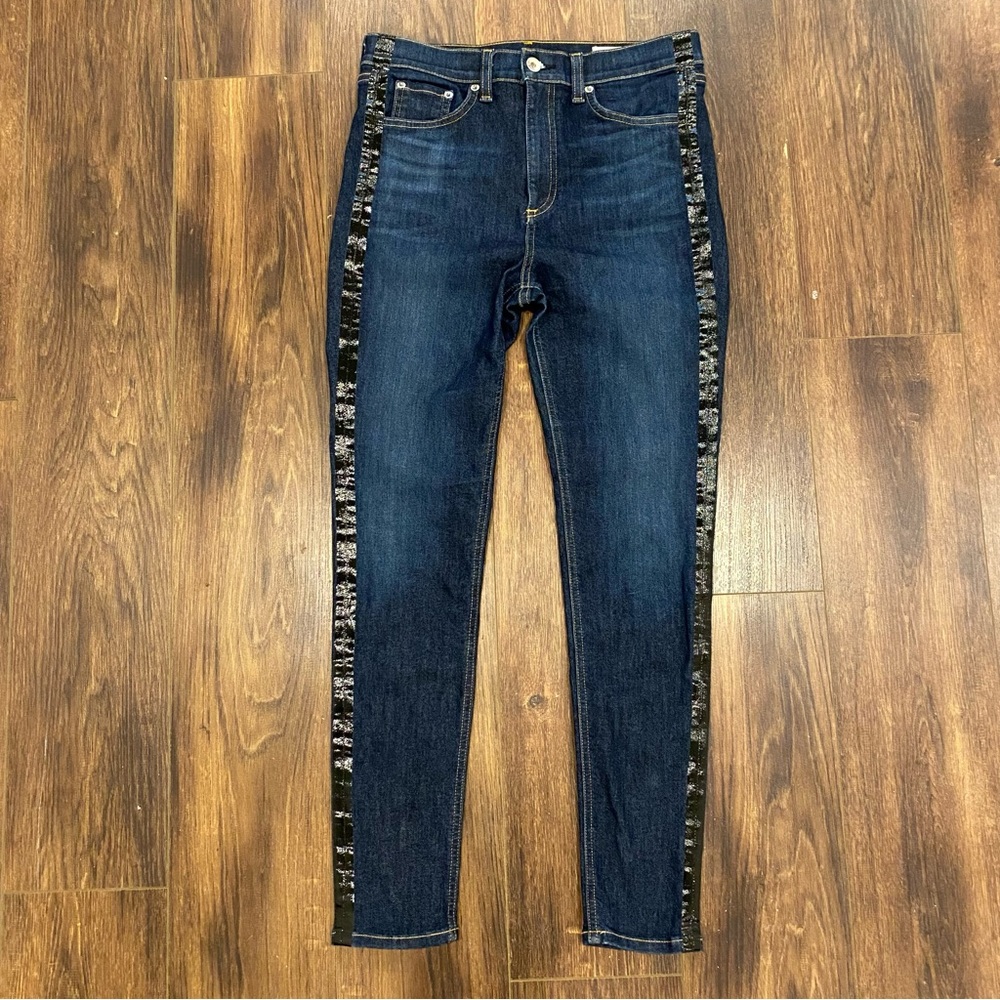 Rag & Bone high rise ankle dark wash skinny Jean with black side detail size 28
